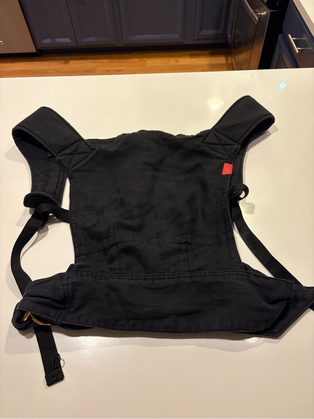 Black linen Scout